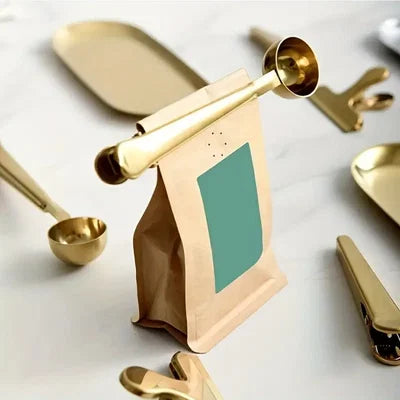 Coffee spoon with sealing grip GOLD